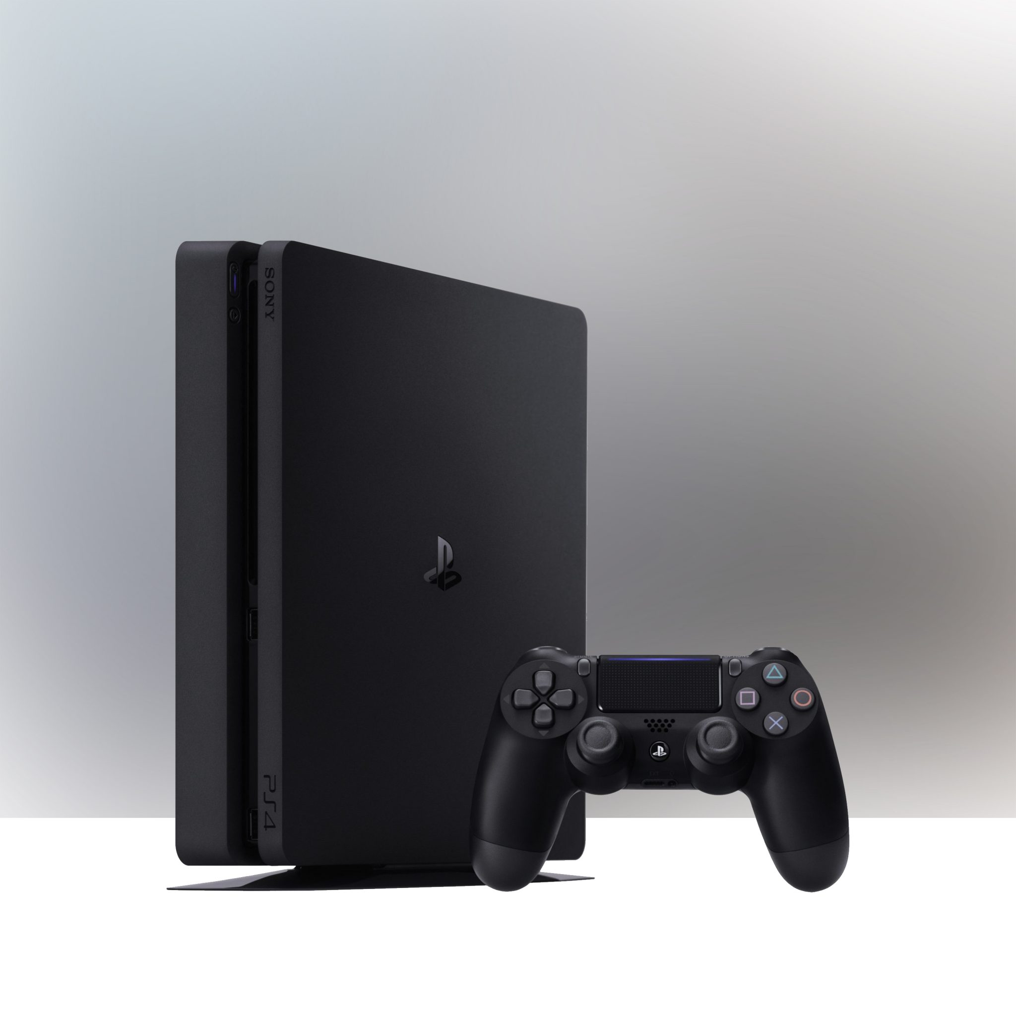 Конзола Playstation 4 500GB Slim 420лв